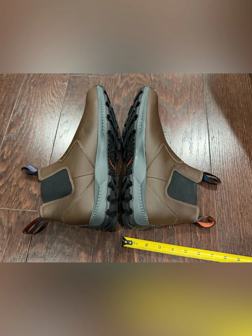Columbia landroamer leather